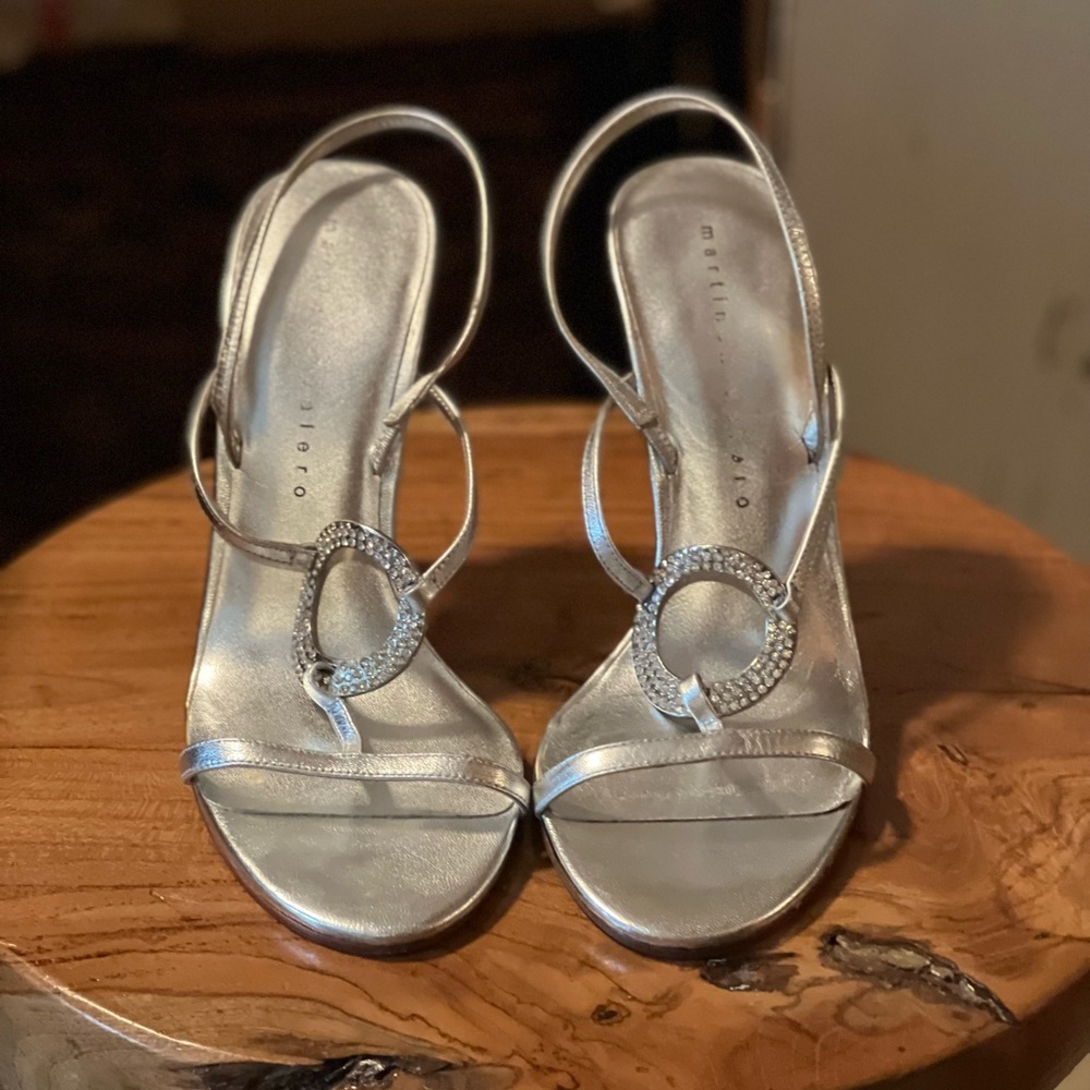 Martinez Valero, Size 8, Silver Metal Heels